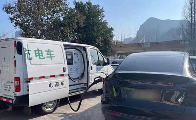 浏阳汽车搭电