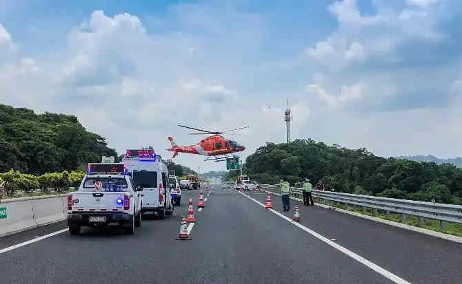 浏阳高速公路汽车救援案例